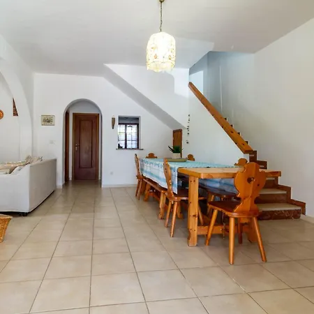 300m From The Sea - With Garden And Parking Apartment